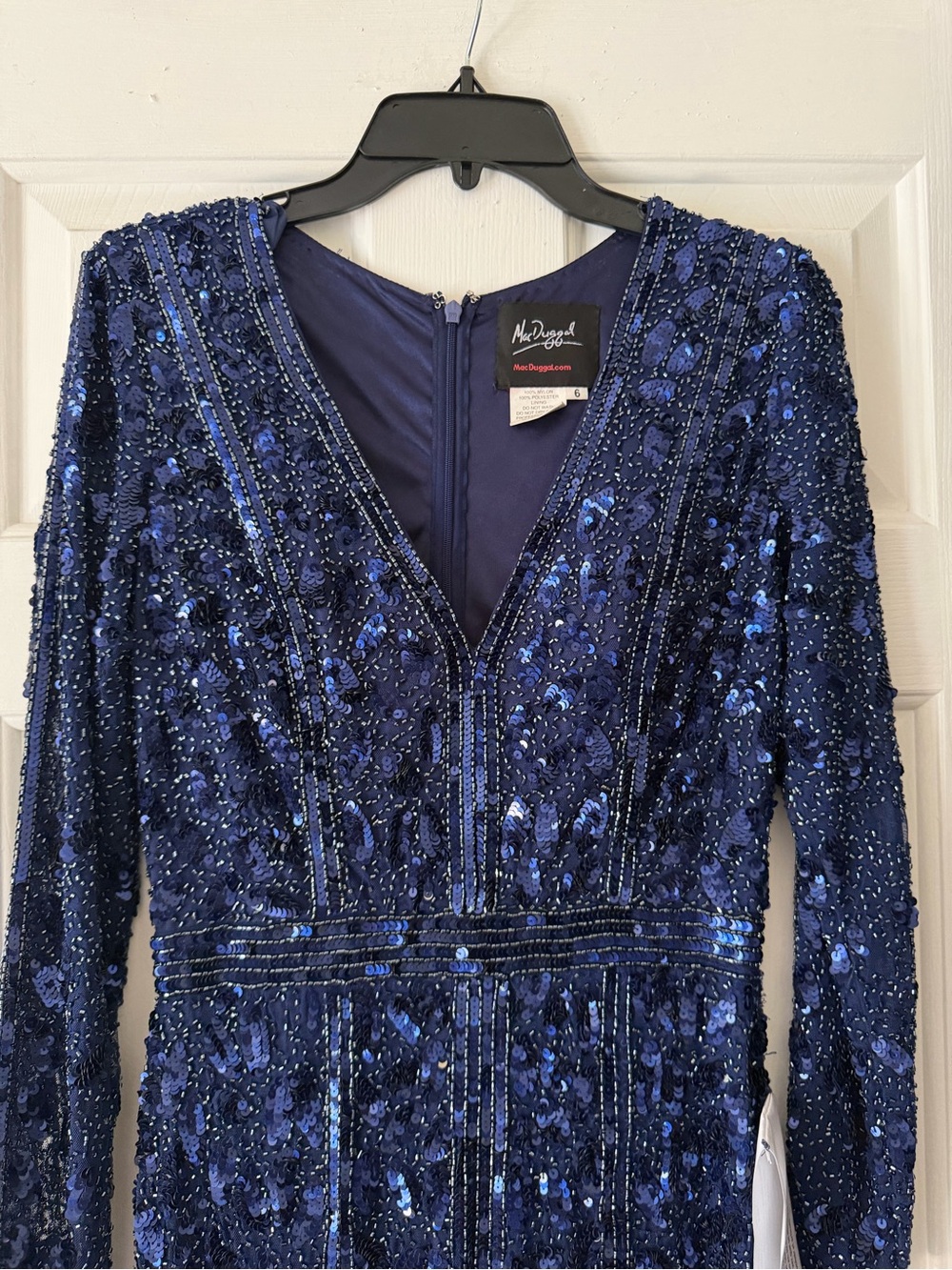 Mac Duggal embellished evening gown, size 6, midnight navy blue, formal - Picture 9 of 11